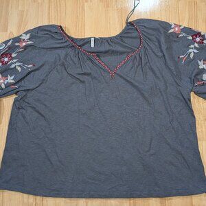 Cato Boho Embroidered Peasant Top Gray Red Floral Plus Size XXL